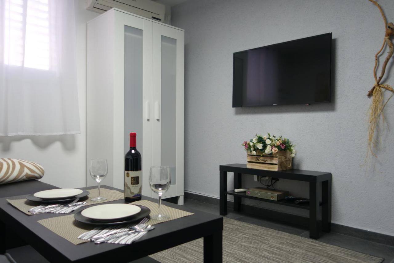 Cozy Modern Near The Sea In Center * Netanya
